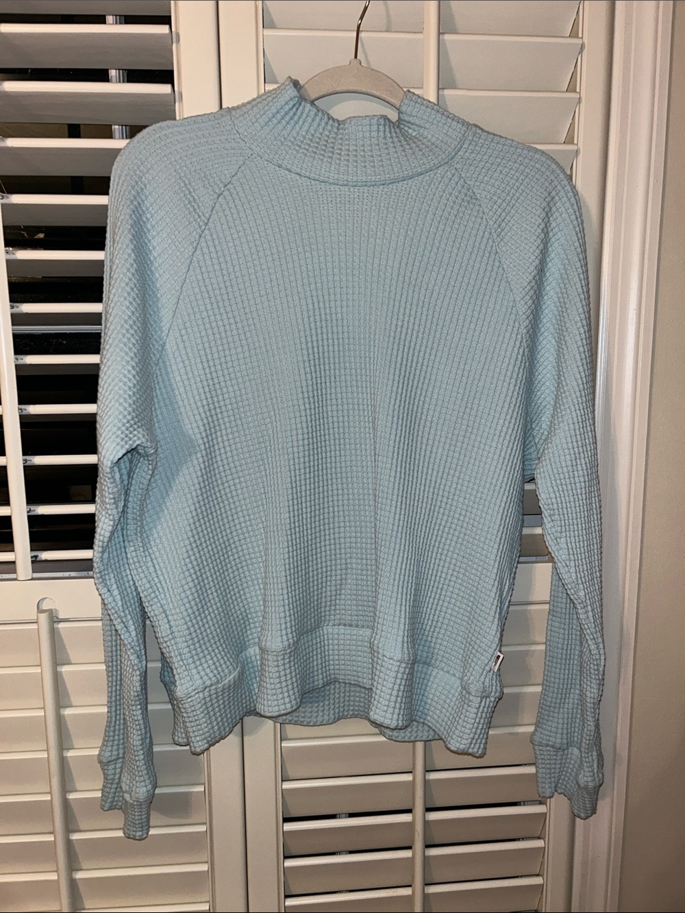 NWOT The North Face Pale Blue Waffle Knit Mock Neck Pullover